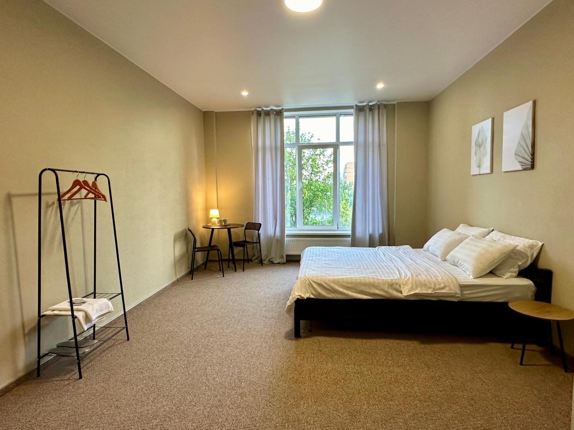 4Room Hostel Kiev Ngoại thất bức ảnh